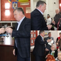 FOTO. ”Nunta de Aur” la Primăria Râmnicului: fostul primar Sorin Zamfirescu, iniţiatorul acestei sărbători, s-a aflat printre cei aniversaţi!